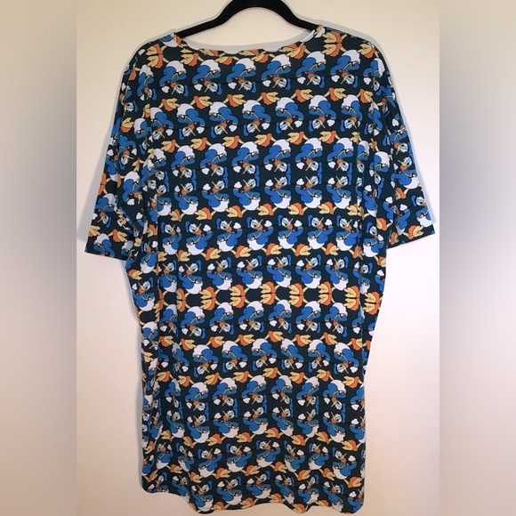 LuLaRoe Irma L Disney Donald Duck top - Picture 3 of 5